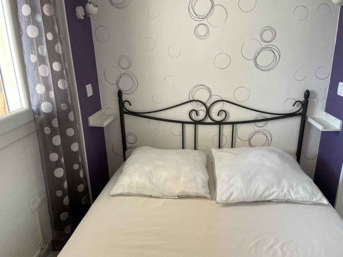Bormes-Les-Mimosas - Appart 25M2 Avec Balcon - 4P Esterno foto